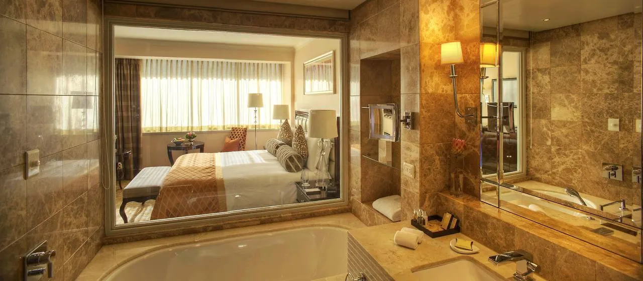 Taj Cape Town Hotel